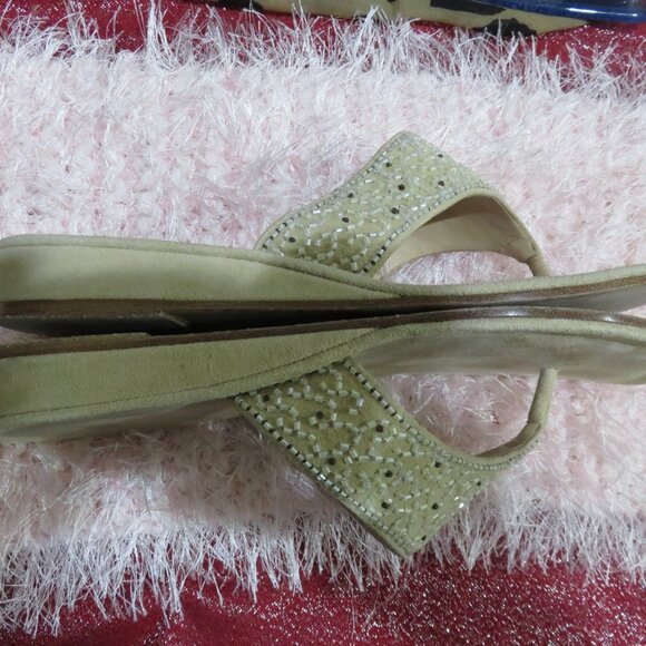 BOGO FRANCO SARTO NEHRU EMBELLISHED BEADED SAND TAN ITALIAN SUEDE THONG SANDALS - Picture 6 of 10